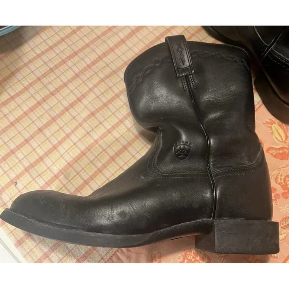 Ariat Heritage Sierra Black Leather Round Toe Cowboy Boots #35501 Men's 10EE